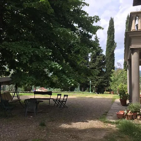 In Ancient Historic Near Florence Daire